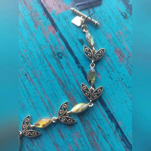 NWT Cookie Lee Genuine Abalone Toggle Bracelet